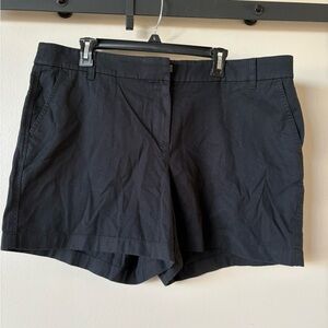 J Crew Women's Black Cotton Chino Shorts 5” Short Size 16 READ